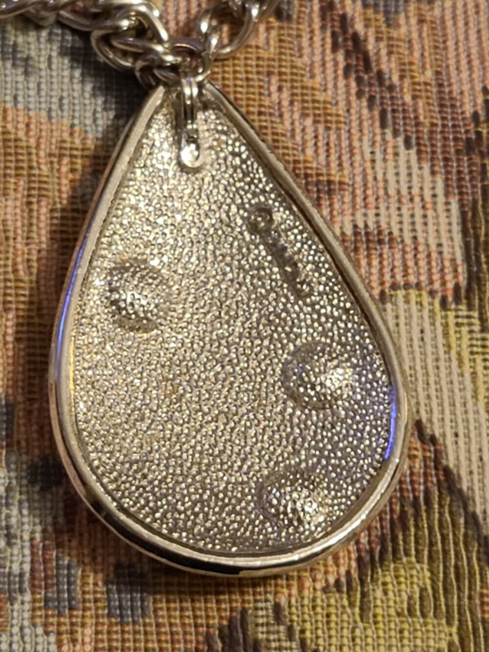 Vintage Necklace for Sale today Accepting Offers on bundle deals - Picture 6 of 14